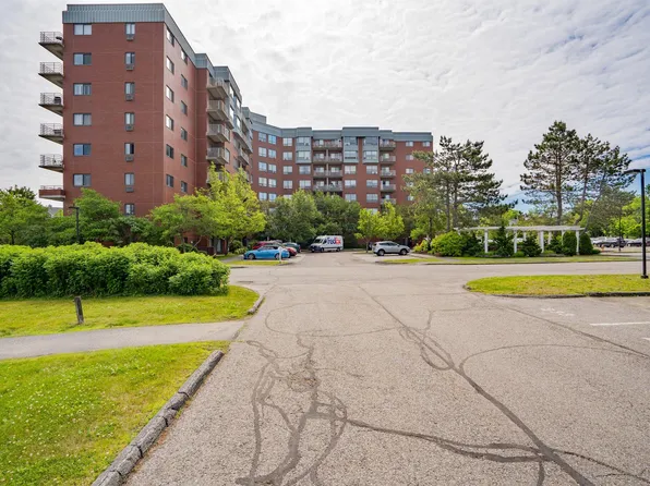 148 Breakwater Drive #307, South Portland, ME 04106