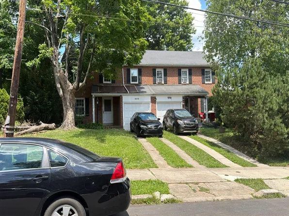 1215 W Lafayette St, Norristown, PA 19401