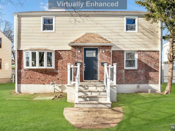 12 N Savoie St, Lodi, NJ 07644