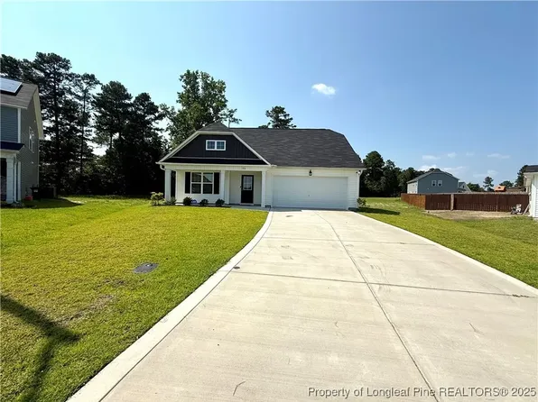 1701 Ramsdale Rd, Hope Mills, NC 28348