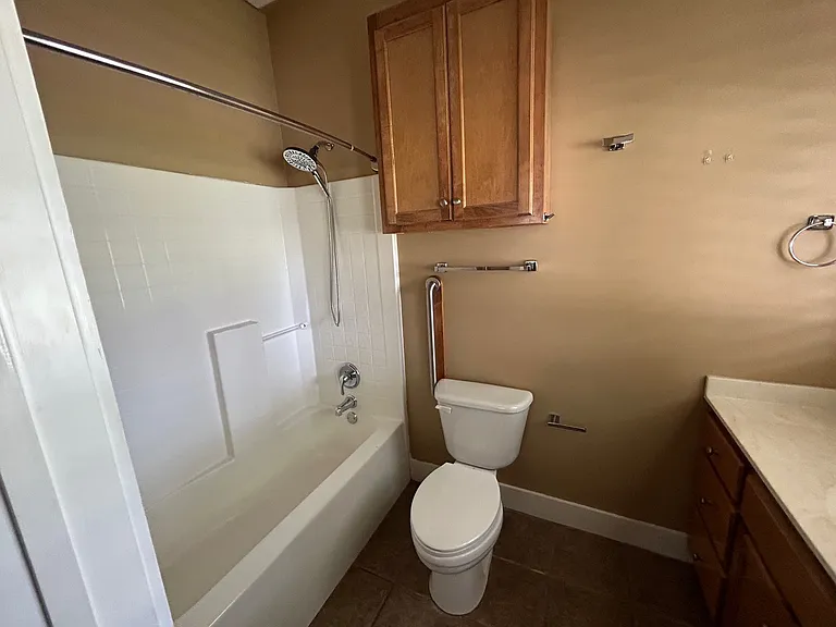 413 Natchitoches St #1A — Photo 3
