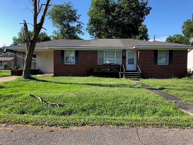 1st image of 330 Poplar St