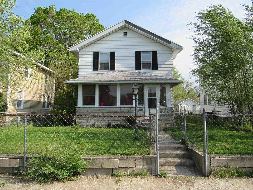 1st image of 629 E Dayton St