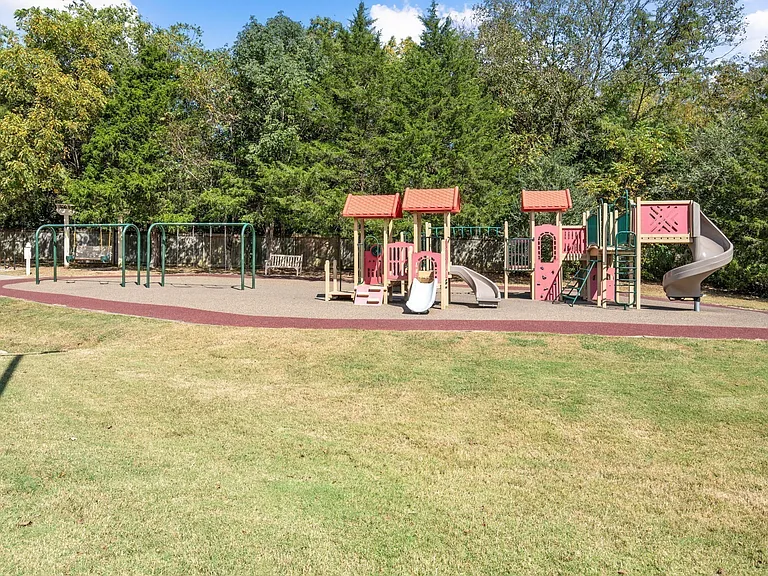6001 Mill Tree Ct — Photo 52