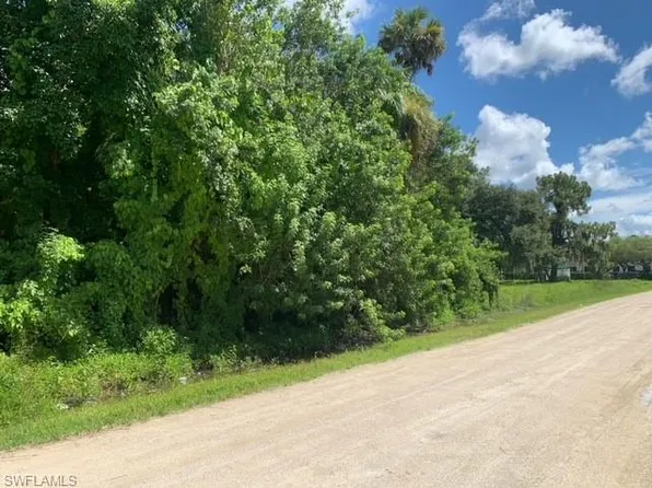 512 Stokes AVE, IMMOKALEE, FL 34142