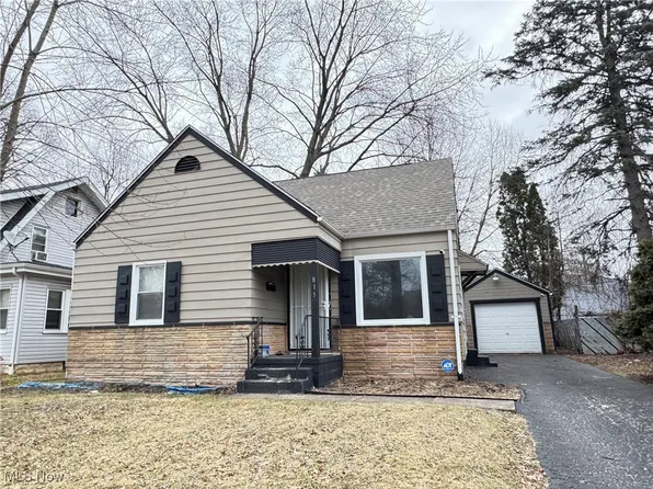 815 Frederick Blvd, Akron, OH 44320