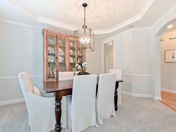 4th image of 3265 Millwood Trl SE