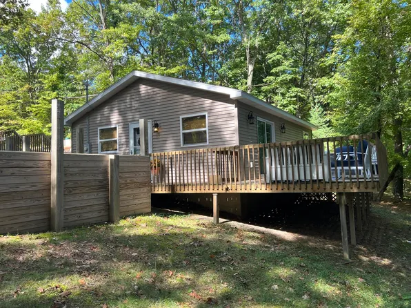 11471 Birch Dr, Lakeview, MI 48850