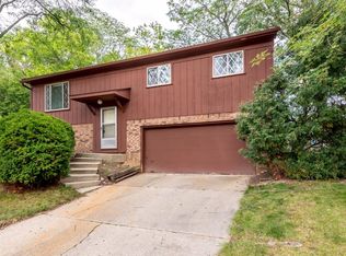 1770 David Ct, Ann Arbor, MI 48105