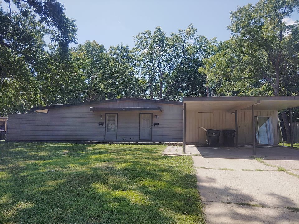 1st image of 2921 SW Atwood Ave #A
