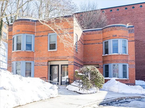 7 Eugene Cir #B, Jamaica Plain, MA 02130