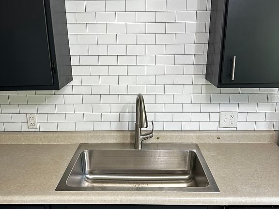 4th image of 1267 Ecklund St NE #1