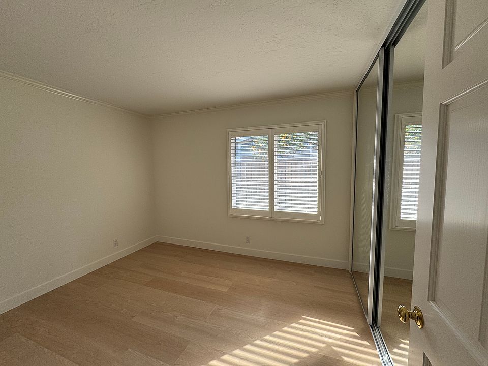 1st image of 521 Cape Blanco Ct
