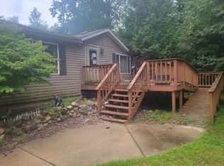 N3267 River Bend Rd, Peshtigo, WI 54157