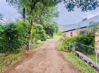 1350 County Road 41, Velarde, NM 87582