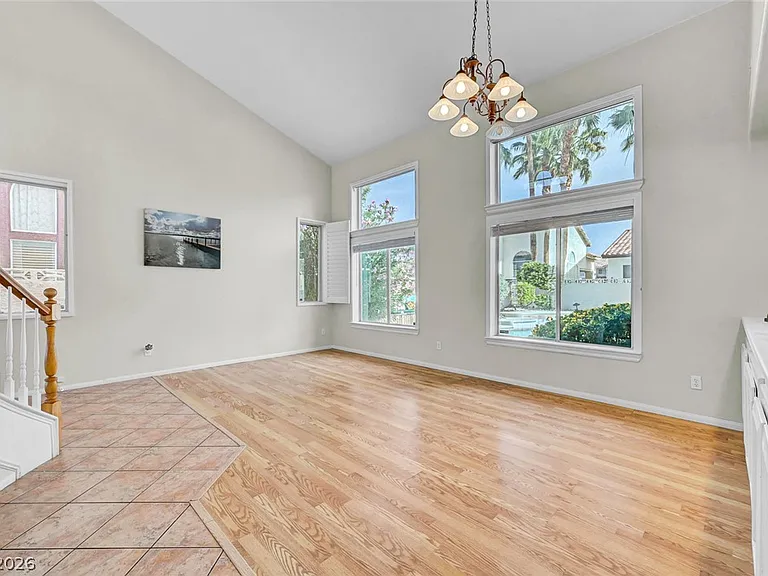 8963 Crystal Lagoon Ct — Photo 12