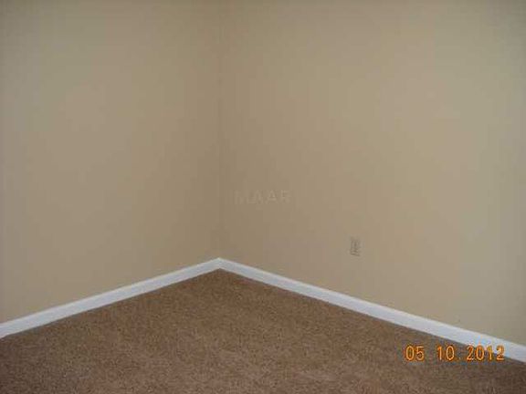 4th image of 5271 Seahorse Dr