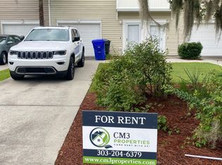 4492 Great Oak Dr, North Charleston, SC 29418