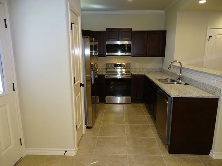 6406 Marcel Way #103 — Photo 8