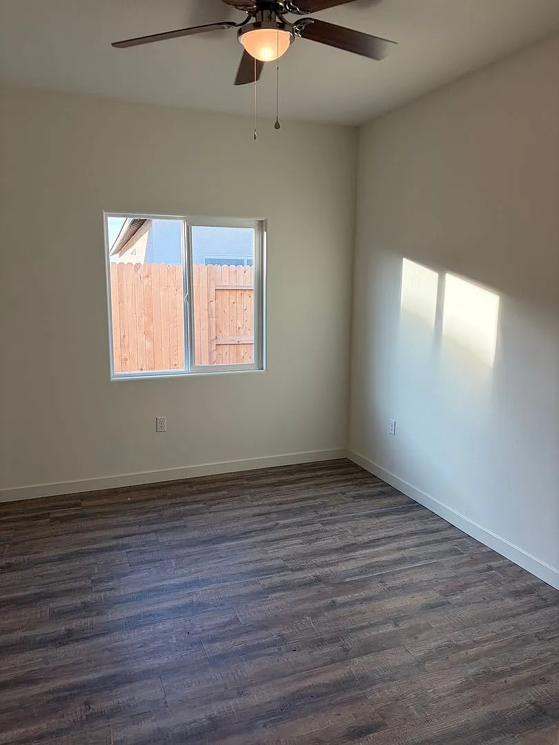 Cougar Trail 6011 — Photo 4