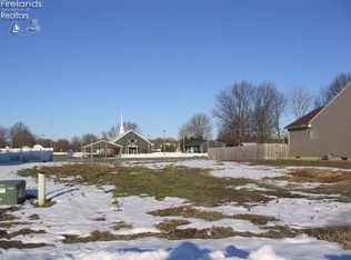 261 Rauscher Ct, Elyria, OH 44035