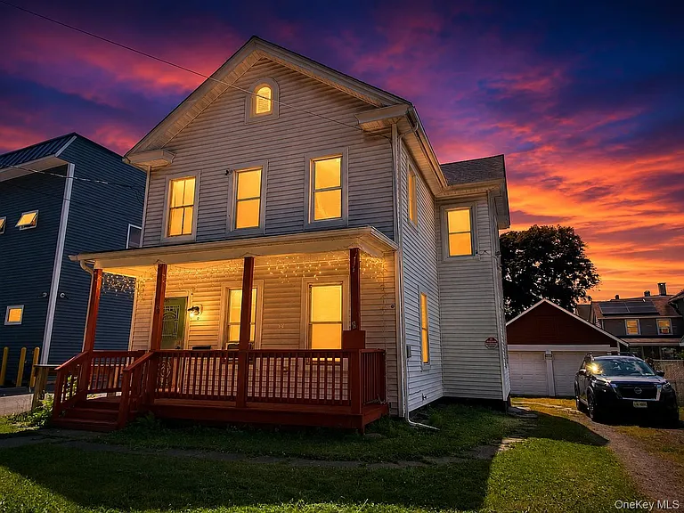 63 Fowler St — Photo 1