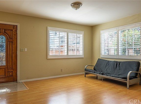 3rd image of 5106 Bartlett Ave APT B