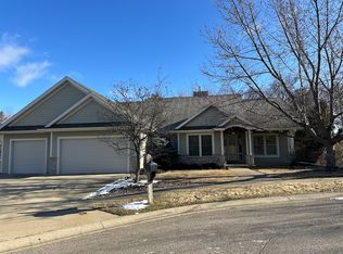 360 Eagle Nest Ln SW, Rochester, MN 55902