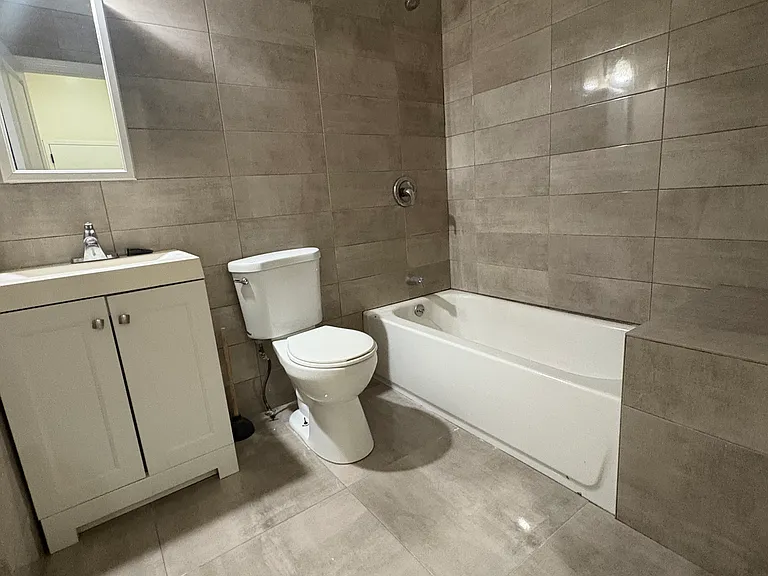 326 Bloomfield Ave #1 — Photo 10