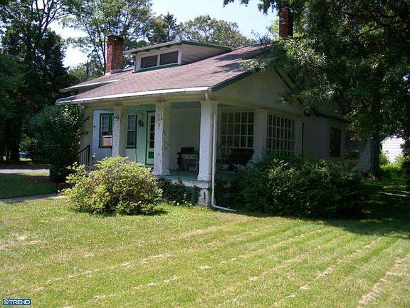 Exterior Side