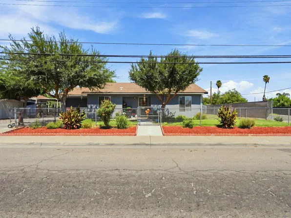 1208 South Avenue, Orange Cove, CA 93646