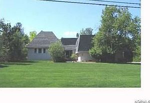 2nd image of 25466 Bryden Rd