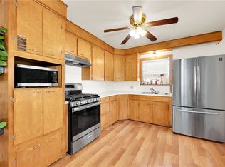 2011 S 13th St, Rogers, AR 72758