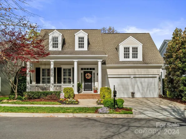 900 Stratford Run Dr, Fort Mill, SC 29708