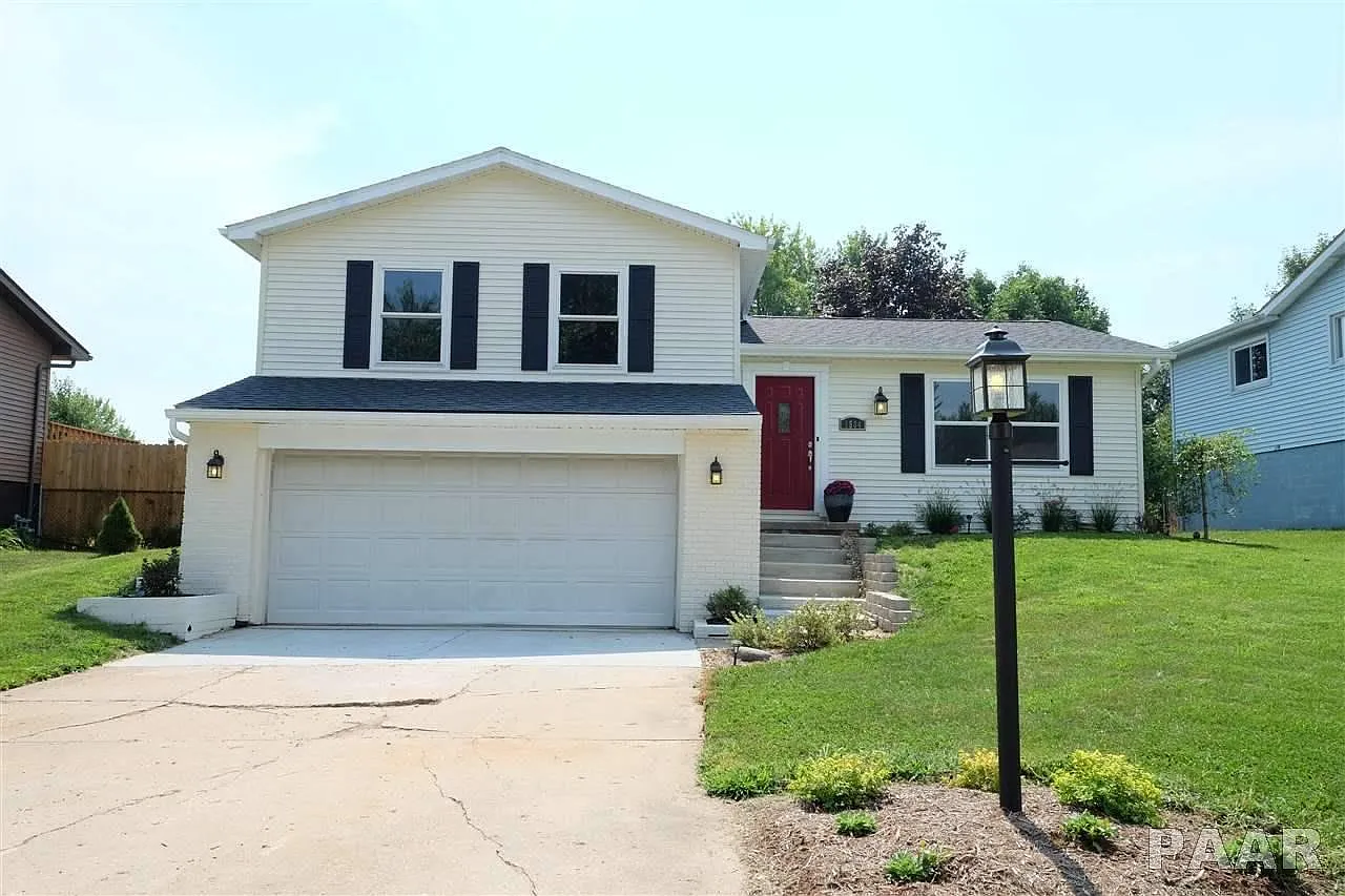 1504 W Kingsway Dr photo 1