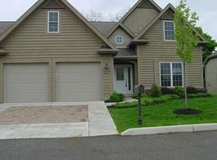 50 Brookehill Dr, Powell, OH 43065