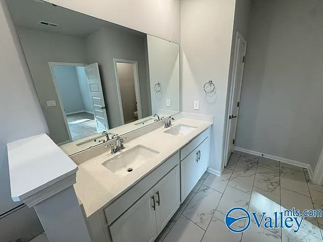 15597 Ruthie Lynn Dr — Photo 26
