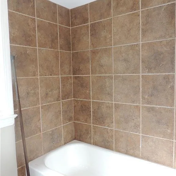 7366 Parma Park Blvd — Photo 10