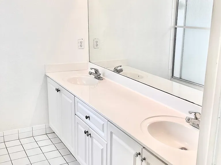 9064 SW 153rd Ct — Photo 11