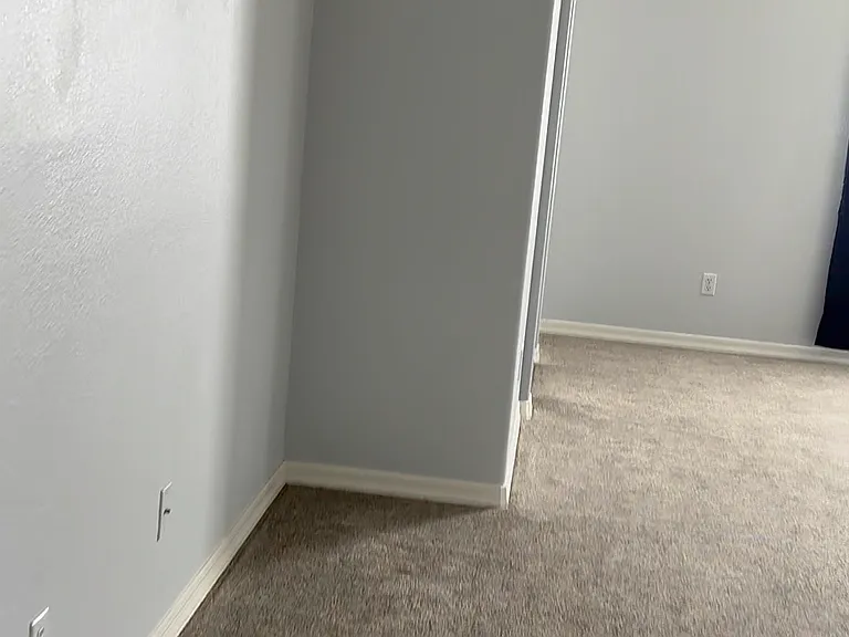 7320 S 15th Dr — Photo 35