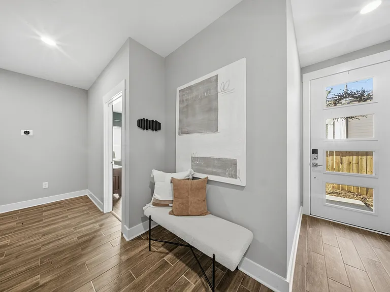 1602 Julia Maulden Pl — Photo 6
