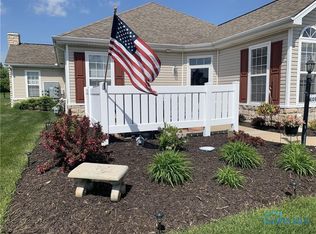 6109 Quarrys Edge Ln, Sylvania, OH 43560