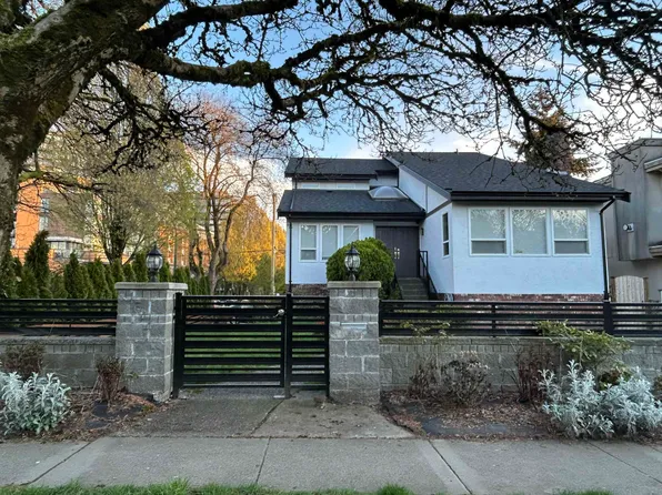 1544 W 68th Ave, Vancouver, BC V6P 2V5