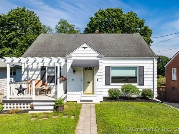 43 Hughes Street, East Haven, CT 06512