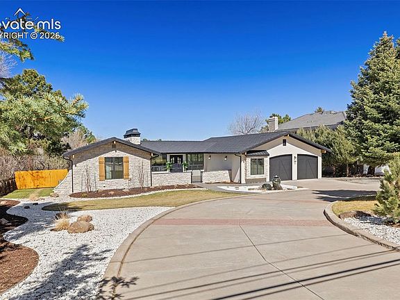 3rd image of 1308 Mesa Ave