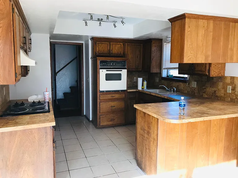 10124 Birkenhead Ct #1 — Photo 4