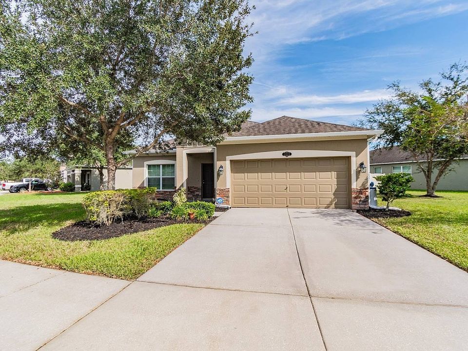 1st image of 10635 Pictorial Park Dr
