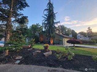 21784 21st Ave W, Brier, WA