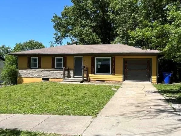 8958 E 54th St, Raytown, MO 64133