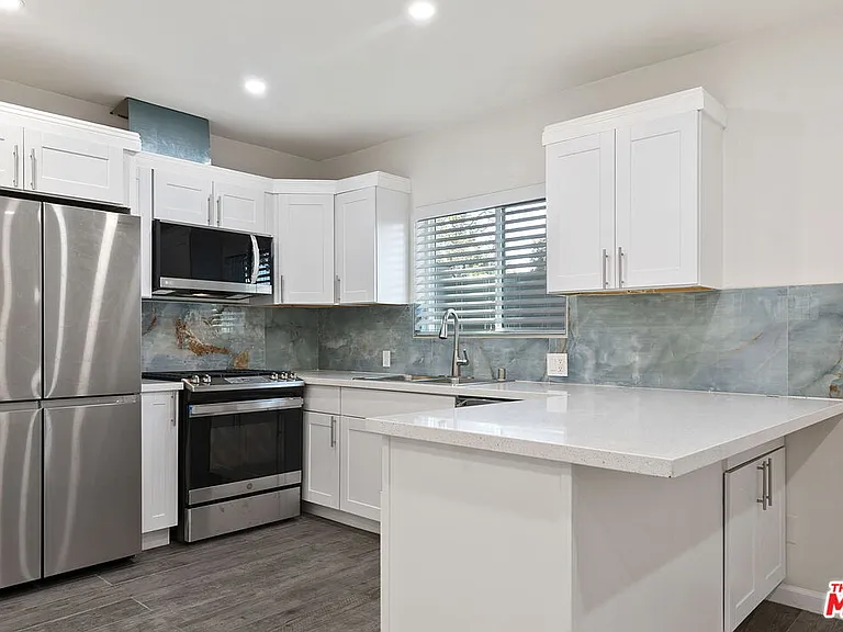 10679 W Olympic Blvd — Photo 7